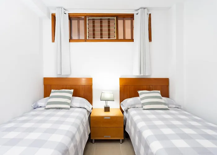 Home2book Serene & Pool, Escape Apartment